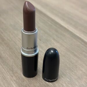 MAC LIPSTICK STONE